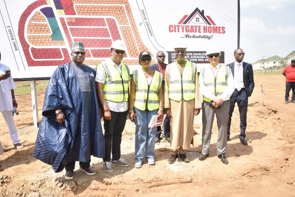 Honourable Minister of Housing and Urban Development, Arc. Ahmed Musa Dangiwa, performing the ground-breaking for a 480-housing unit project at the Kukwaba area of Abuja, on Thursday, 30 November 2023