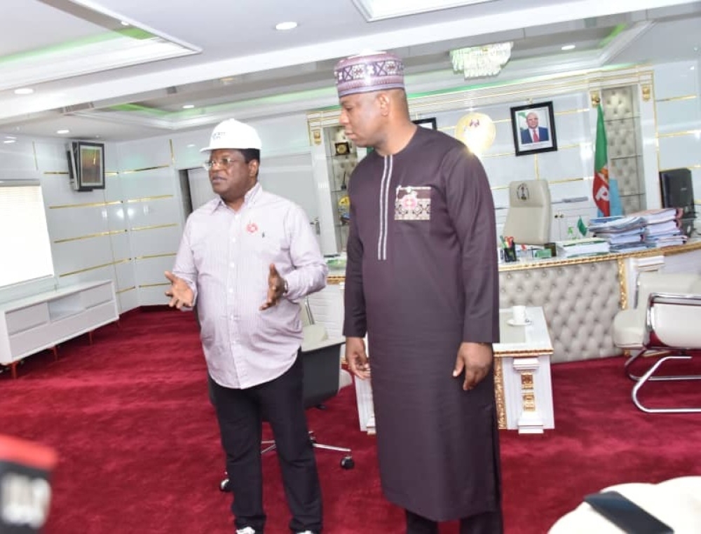 Honourable Minister of Works, His Excellency Sen. Engr. Nweze David Umahi, CON and the Hon. Minister of Steel Development, Shuaib Audu during an inter-ministerial meeting held today, 21th November,2023 at the Office of the Hon Minister of Works, Federal Ministry of Works, Headquarters, Mabushi- Abuja